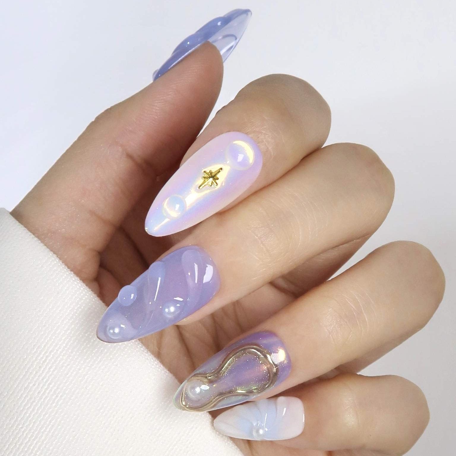 الأسطورة الزرقاء