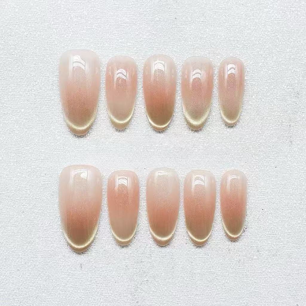 الذهب الصافي كالجليد