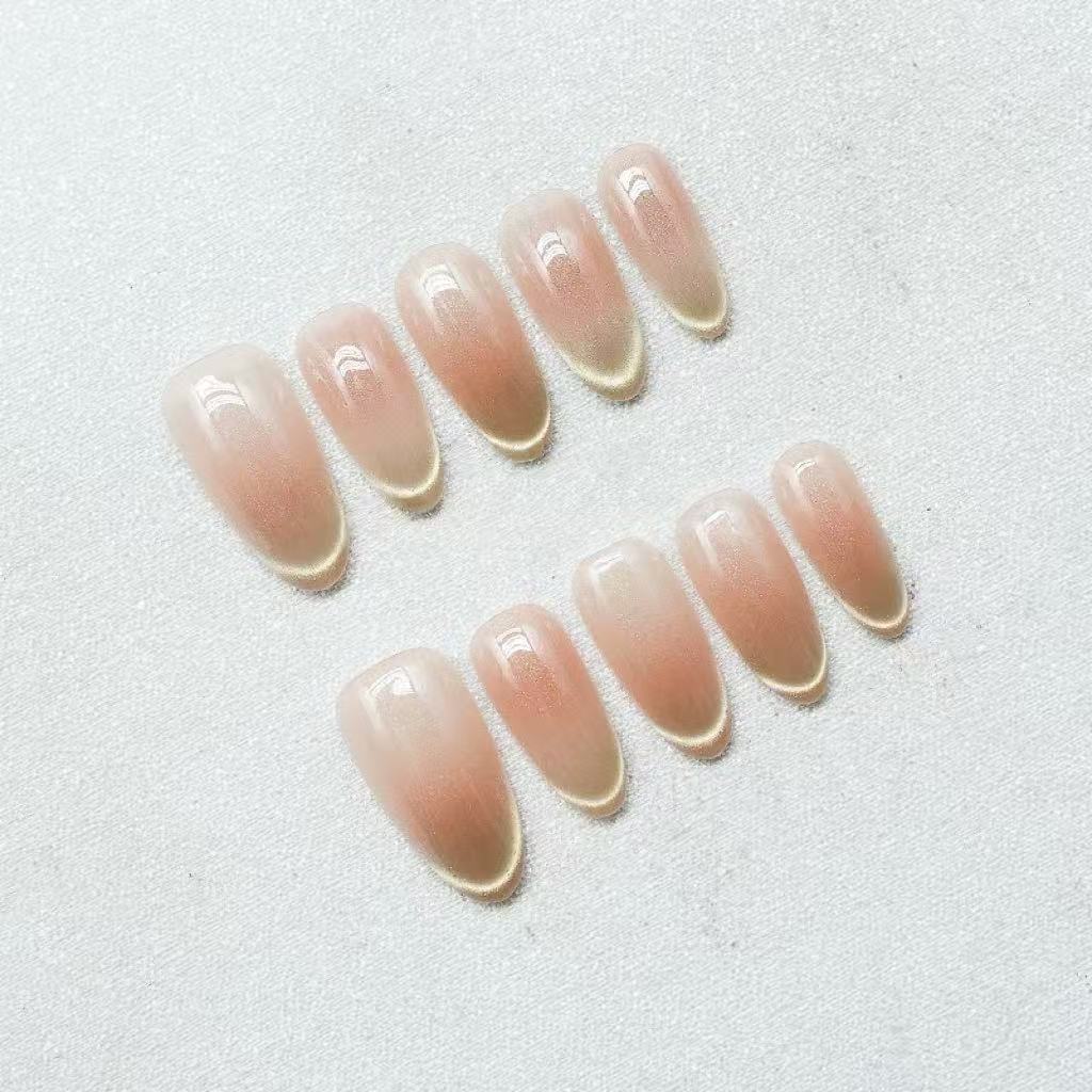 الذهب الصافي كالجليد