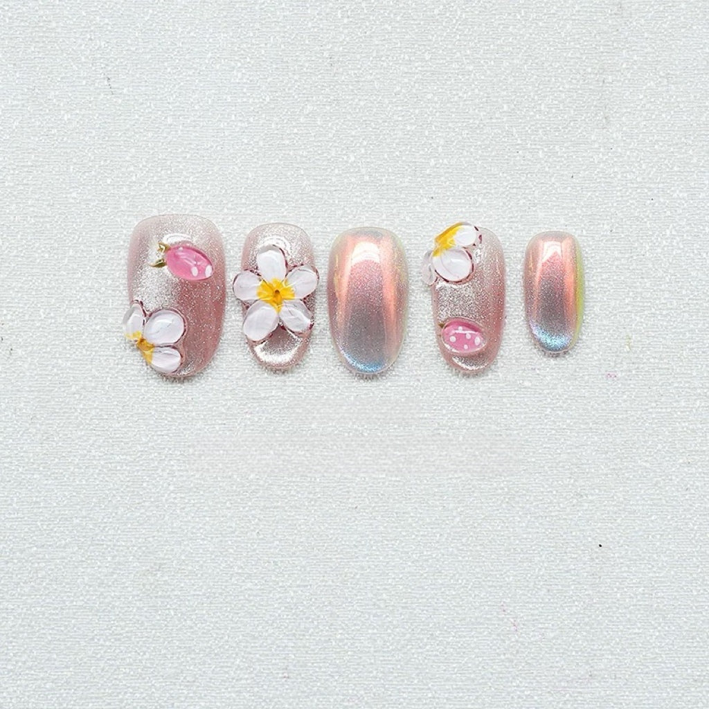 الفراولة الزهرية